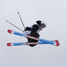 zerospinn p&aring; Storklinten Big Air p&aring; v&auml;g att ta . Kuva: Tobias Hannu. Ratsastaja: Kevin Holmbom.