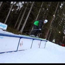 F&ouml;rsta dagen f&ouml;r s&auml;songen.. Kuva: Erik Larsson. Ratsastaja: Ronny Wallberg.