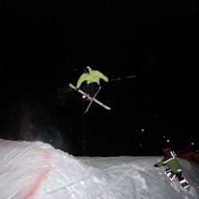 snurra ta en Mute och dra s&aring; skidan flyger...det . Kuva: Fluff. Ratsastaja: Andreas Nilsson.