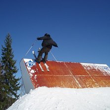 wallride to fakie. Kuva: Gabriel Johnsson (tror jag). Ratsastaja: Joar Lundberg.