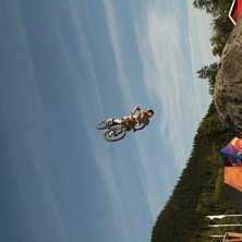 Backflip. Kuva: vet inte. Ratsastaja: Anton Thelander (jag).