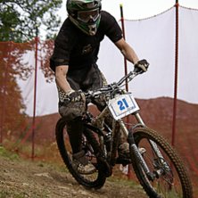 NM i Downhill. Kuva: Nick Djupsj&ouml;. Ratsastaja: Nummer 21.