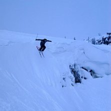 Jag p&aring; skidor. Kuva: Magnus Nyberg. Ratsastaja: Kristofer Fahlgren.