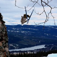 SwitchBack av Liljan under Freeride helgens Telia . Kuva: Benjamin Johansson. Ratsastaja: Johan Lilja.