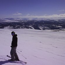 h&auml;rlig v&aring;rdag att leka p&aring; skutan . Kuva: Peter Andersson. Ratsastaja: Stefan Andersson.