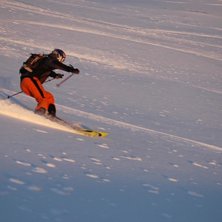 Sk&ouml;n &aring;kning i st&auml;llet d&auml;r Stig-Helmer b&ouml;rjade. Kuva: Fredrik Persson. Ratsastaja: Kristian Persson.