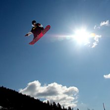 Hendler med h&ouml;jd!. Kuva: Ronald Lahti. Ratsastaja: Kristoffer Hendler.