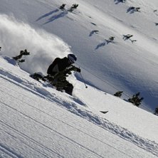 Kuva: &Auml;&eth;&agrave;&atilde;&icirc;&igrave;&egrave;&eth; &Igrave;&agrave;&ograve;&aring;&aring;&acirc;. Ratsastaja: Fredrik Andersson.