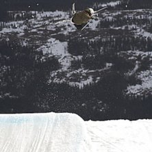 cork 5, TJ style.. Kuva: Yngve Staberg. Ratsastaja: Niklas Eriksson.
