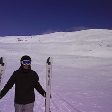 sk&ouml;n v&aring;rdag att leka p&aring; skutan... Kuva: Peter Andersson. Ratsastaja: Stefan Andersson.
