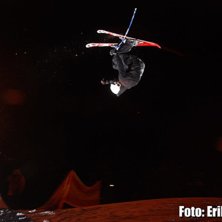 Fronflip :D. Kuva: Erik Larsson. Ratsastaja: Viktor Andersson.