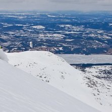 Fin dag i &aring;re, det hade drivit massa sn&ouml; p&aring; bak. Kuva: Marcus Olsson. Ratsastaja: Fredrik Nordqvist.