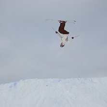 orsaken till att mina twintips kn&auml;cktes. Kuva: Carina Landstr&ouml;m. Ratsastaja: Oscar Landstr&ouml;m.