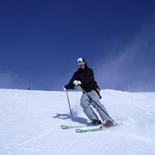 En vanlig dag n&auml;r man glider ner f&ouml;r backen!!!!. Kuva: Farsan. Ratsastaja: Andreas Sk&ouml;ld.
