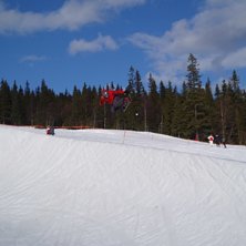 Jag i Bydalens lilla pipe.. Kuva: Pierre Bohman. Ratsastaja: Therese Plahn.