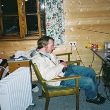 Hank kollar p&aring; hajar som egentligen &auml;r krokodile. Kuva: Ther&eacute;se. Ratsastaja: Hank.