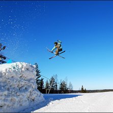 Karusell som snurrar m&aring;nga varv. Kuva: Axel F&auml;ltstr&ouml;m. Ratsastaja: Johan Backman.