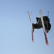 Cork 3 NoGrab. Kuva: Rasmus R. Eriksson. Ratsastaja: Oscar Harlaut.
