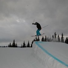 sw 180 i r&ouml;da linjen. Kuva: emil gustavsson. Ratsastaja: anton hartell.