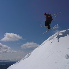 Marcus en majdag p&aring; skuttoppen.. Kuva: Ville Berg-Malmborg. Ratsastaja: Marcus Junkka.