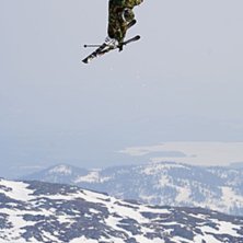 P&aring; v&auml;g in i en 540 nose. Kuva: Jesper Molin. Ratsastaja: Alexander Tuven.