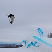 Sk&ouml;n &aring;kning i Kungsberget n&auml;r vi hoppade.. Kuva: Alexander Kolev. Ratsastaja: Patrik Larsson.