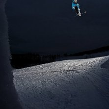 Nightsession med Lucas Nilsson

5a dubbel mute,. Kuva: Lucas Nilsson. Ratsastaja: Kevin Holmbom.