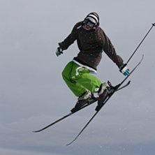 900 tail. Kuva: Joel L&ouml;r&auml;ng. Ratsastaja: Jens fasth.