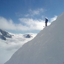 Det regna p&aring; Grands Montets, s&aring; vi &aring;kte upp och. Kuva: Fredrik Falkman. Ratsastaja: Nicklas.