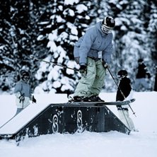 Ny&aring;rs jibb. Kuva: Linus Endahl. Ratsastaja: Marcus Carter.