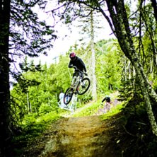 nicklasholmberg.se. Kuva: Nicklas Holmberg. Ratsastaja: Ja vem kan du vara!.