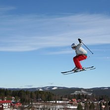 360 saftey i svarta i J&auml;rvs&ouml;.. Kuva: Magnus Lundberg. Ratsastaja: Olof Lundberg.