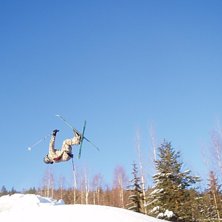 backflip ironcross! som ni kanske ser ;) men bara . Kuva: Felix Oskarsson. Ratsastaja: Linus Nyberg.