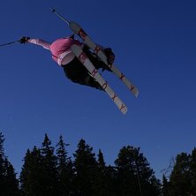jag i hopp. Kuva: carl danielsson. Ratsastaja: titti landstr&ouml;m steen.