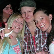 PartyPartyPartyParty!! =). Kuva: ?. Ratsastaja: Vera, L&ouml;&ouml;vet och Maria.