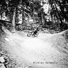 nicklasholmberg.se. Kuva: Nicklas Holmberg. Ratsastaja: Ja vem kan du vara!.