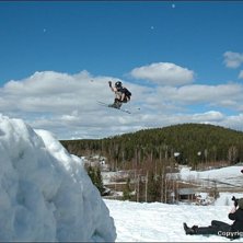 Jag p&aring; big air:P..k&ouml;rde med en kompis utrustning. Kuva: Ante Fransson. Ratsastaja: Ante Valsberg.