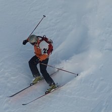 Full gas on a hard terrain.
. Kuva: unknown. Ratsastaja: Yavor Netsov.