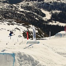 3:a p&aring; freeride.. Kuva: Alexander Runhellen. Ratsastaja: Anton Villberg.