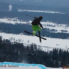 P&aring; v&auml;g till en 5a tail. Kuva: Emrik Jansson. Ratsastaja: Jens Fasth.