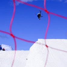 joss hoppet i &aring;re . Kuva: Nicklas mangnusson. Ratsastaja: Freddie Grann.