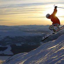 20+ p&aring; toppen, 20- i dalen. Kuva: Lars H&auml;reblad. Ratsastaja: Max Hemmingsson.