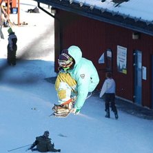 360 med n&aring;gon dubbel grab :P. Kuva: Henrik Berglund. Ratsastaja: Kevin Hedlund.