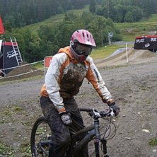 ...etter en frontside muddslide w/ faceplant...
. Kuva: Dave. Ratsastaja: Angelika.