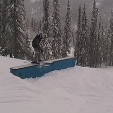 jag &aring;ker en box i bydalen. Ratsastaja: Erik T&ouml;rnvall.