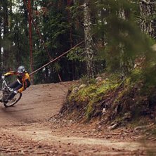 J&auml;rvs&ouml; Dh!. Kuva: jonathan Birkemyr. Ratsastaja: Anton rung.