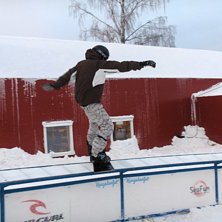 snart blir det hj&auml;rnskakning:(. Kuva: simon. lindberg. Ratsastaja: robert.ericsson.karlstr&ouml;m.